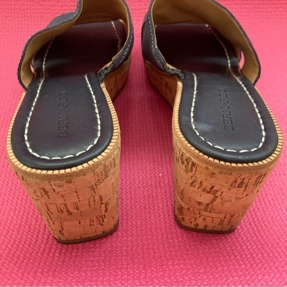 Bernardo Women's Kara Wedge Cork Sandal Size 10 Color Blue Suede